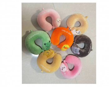 им Подушка арт. M0002 На шею с мордочкой цвета микс в пак.)