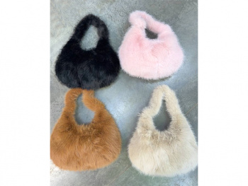 Сумка арт. 209999 Меховая цвета микс 1 шт. в пак. Сумка арт. 209999 Меховая цвета микс 1 шт. в пак.