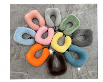 им Подушка арт. P1006 На шею прямоугольная со шнурком цвета микс в пак.)