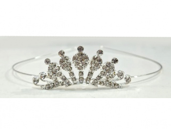 Диадема арт. D1-10142-709 Стразы серебро 1 шт. в пак. (12 шт.) Диадема арт. D1-10142-709 Стразы серебро 1 шт. в пак. (12 шт.)