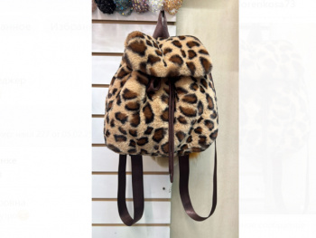 Рюкзак арт. 404-209 "Леопард" меховой на шнурке, цвета микс в пак. Рюкзак арт. 404-209 "Леопард" меховой на шнурке, цвета микс в пак.