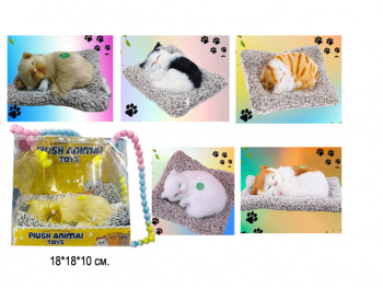 им Кот арт. 40711-1 На лежанке цвета микс в прозрачной сумке• им Кот арт. 40711-1 На лежанке цвета микс в прозрачной сумке•